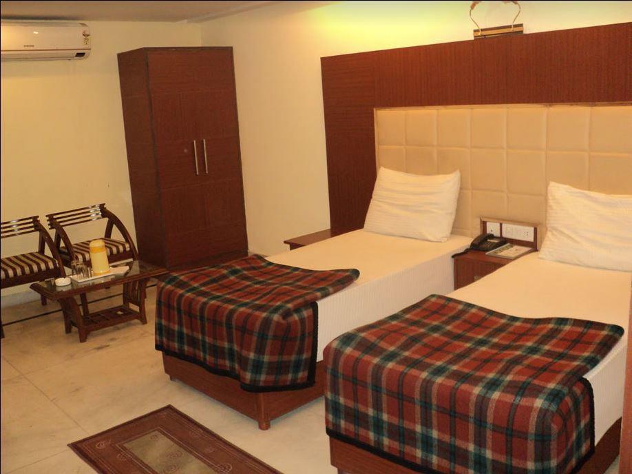 Hotel Swagat Palace Bhiwadi Exterior photo